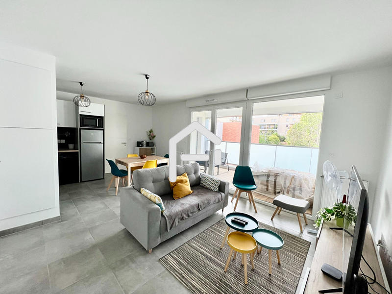 Appartement - 65 m² - 3 pièces