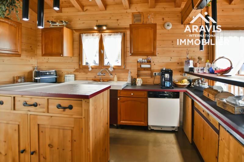 Châlet - 133 m² - 4 pièces