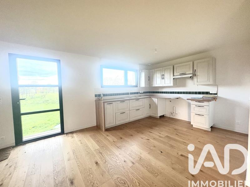 Maison - 101 m² - 5 pièces