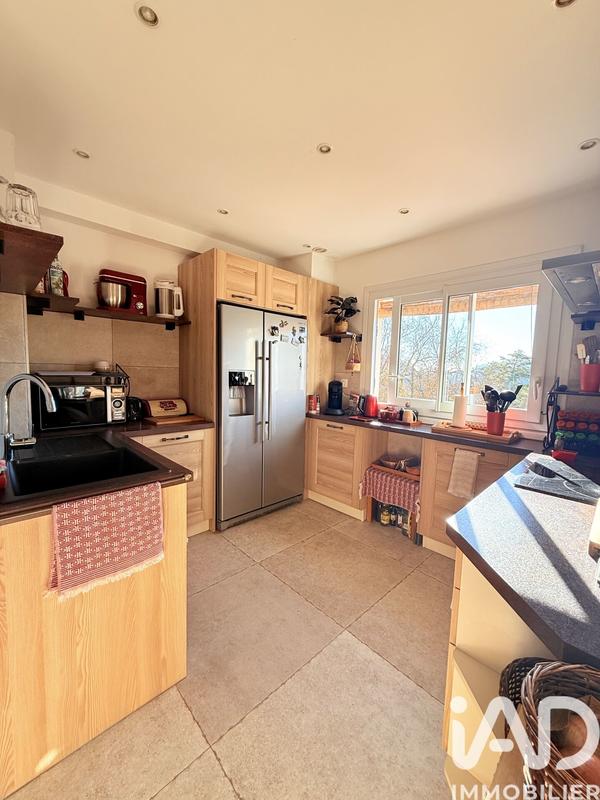 Appartement - 76 m² - 3 pièces