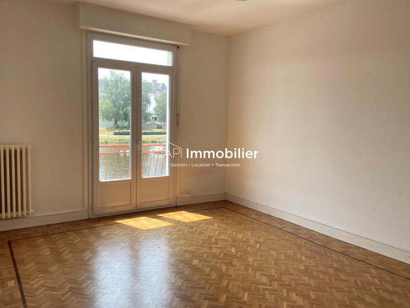 Appartement - 82 m² - 3 pièces