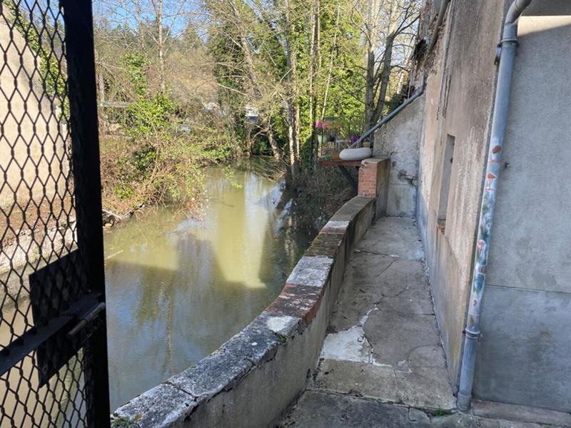 Maison - 296 m² - 6 pièces