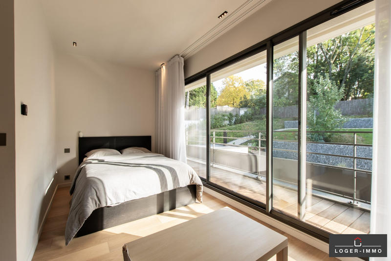 Villa - 318 m² - 7 pièces