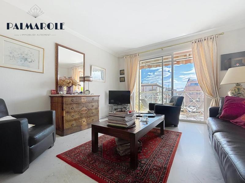 Appartement - 79 m² - 3 pièces