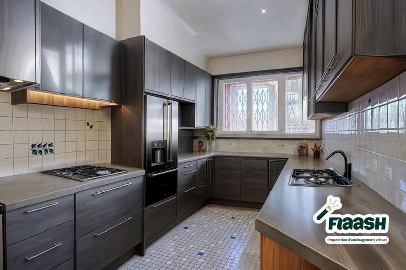 Propriété - 248 m² - 11 pièces
