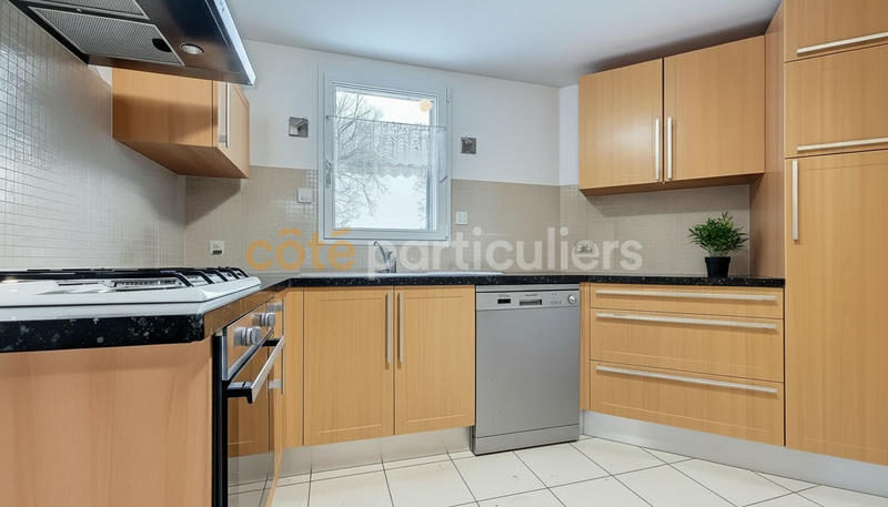 Maison - 159 m² - 5 pièces