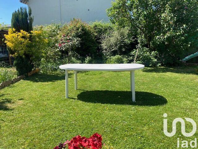 Maison - 96 m² - 6 pièces