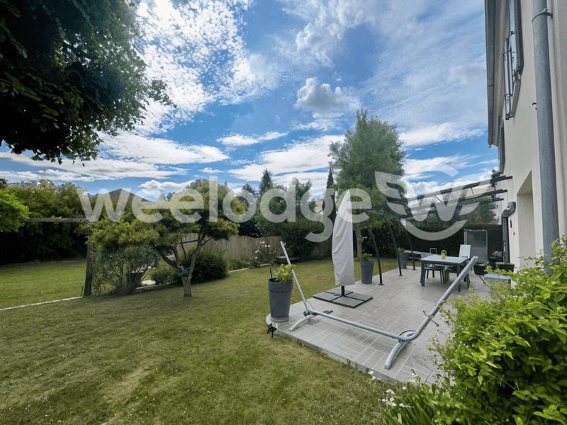 Maison traditionnelle - 140 m² - 6 pièces