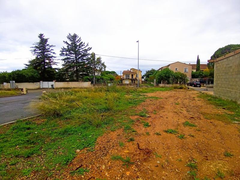 Terrain constructible - 257 m²