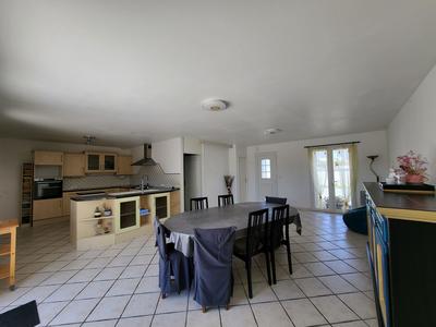 Maison - 125 m² - 6 pièces