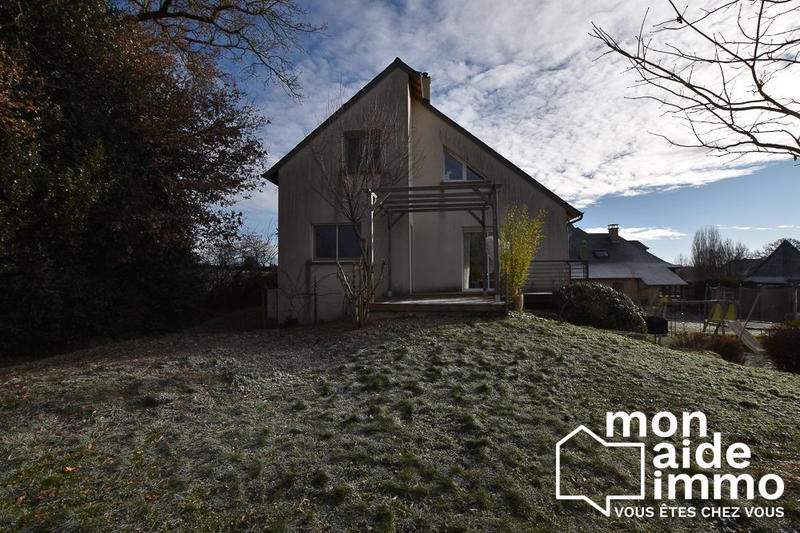 Maison - 133 m² - 7 pièces