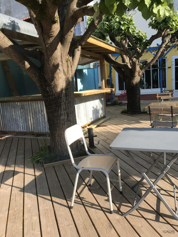 Local commercial - 408 m²