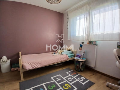 Maison contemporaine - 102 m² - 6 pièces