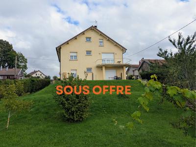 Maison - 192 m² - 7 pièces