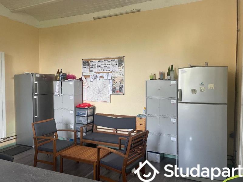 Chambre - 18 m² - 1 pièce