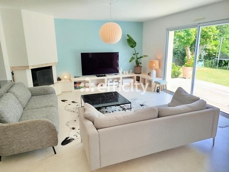 Maison - 190 m² - 7 pièces