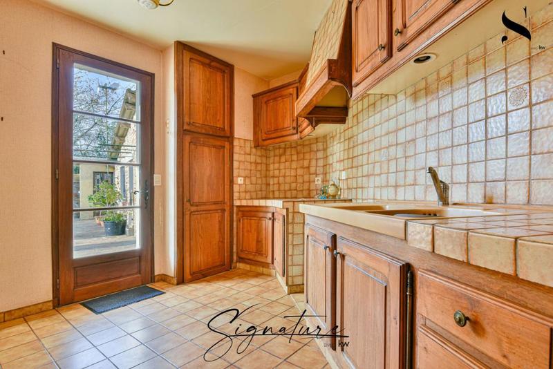 Maison - 163 m² - 8 pièces