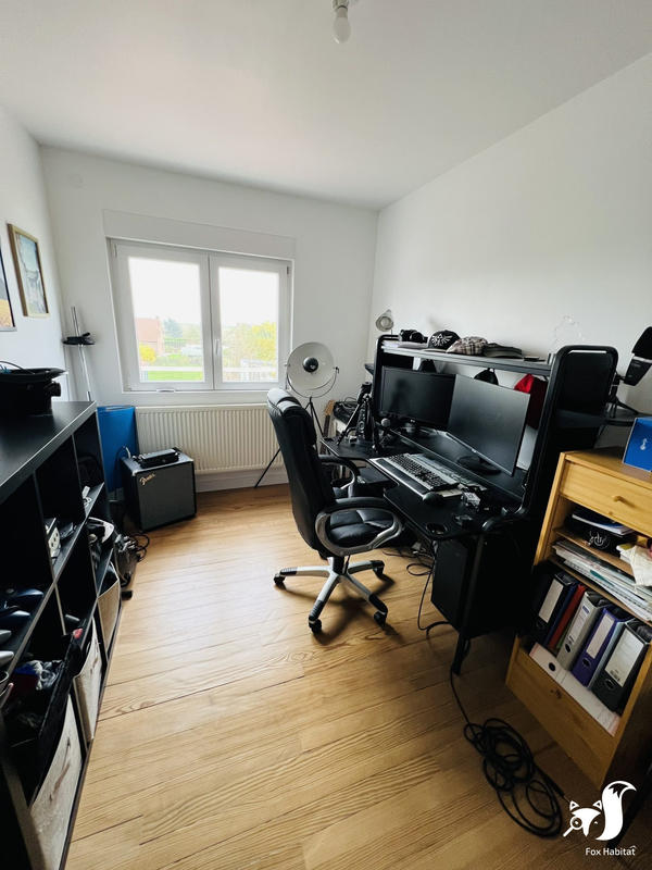 Maison - 95 m² - 5 pièces