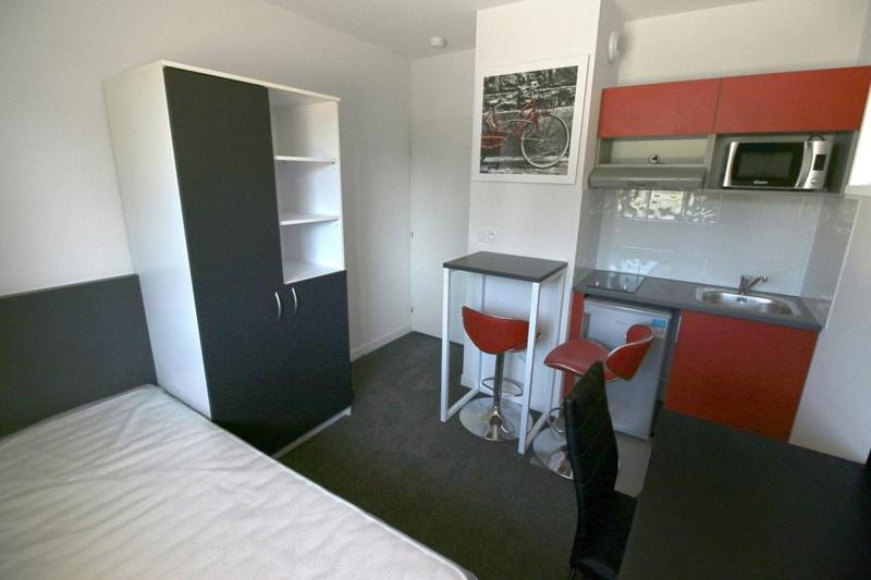 Studio - 17 m² - 1 pièce