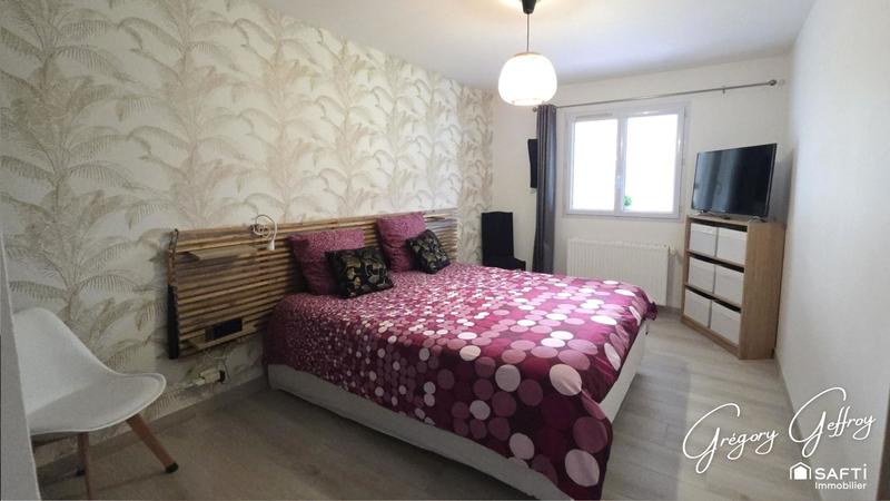 Maison - 196 m² - 7 pièces