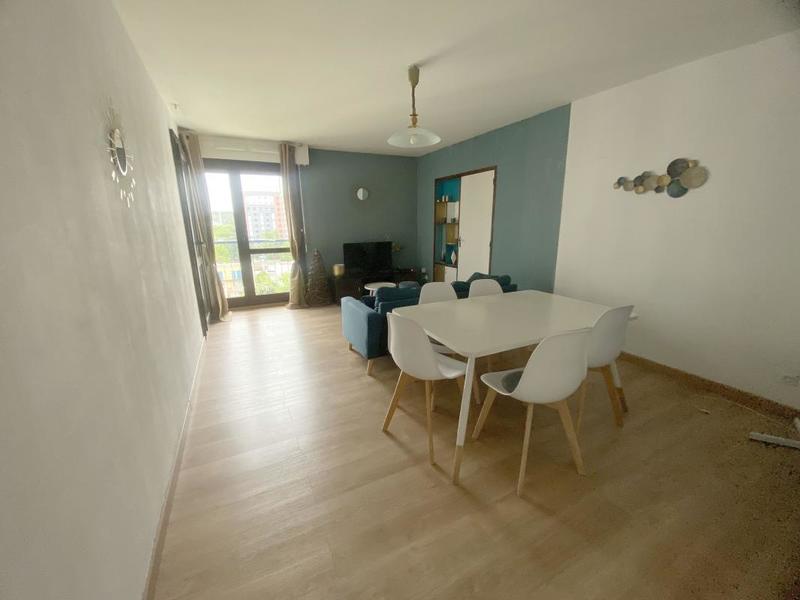 Appartement - 75 m² - 4 pièces
