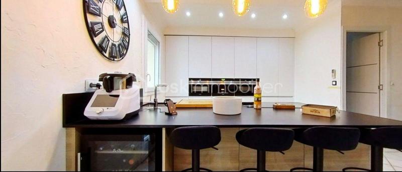 Maison - 110 m² - 7 pièces