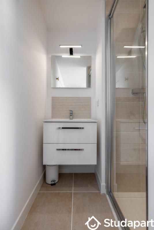 Chambre - 9 m² - 1 pièce