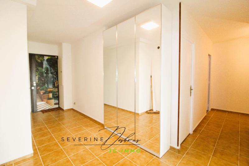 Appartement - 91 m² - 4 pièces