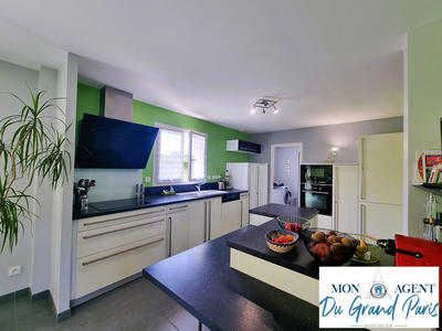 Maison - 146 m² - 6 pièces