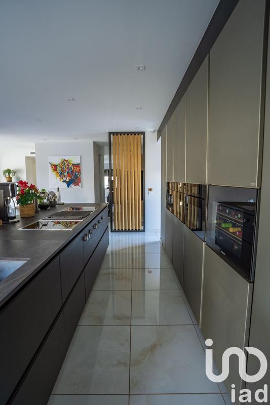 Maison - 154 m² - 5 pièces