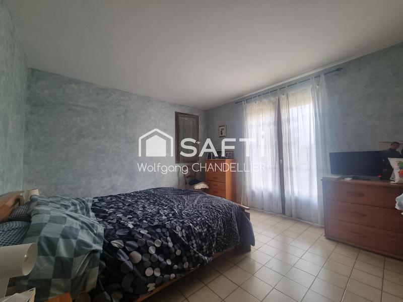 Maison - 200 m² - 7 pièces