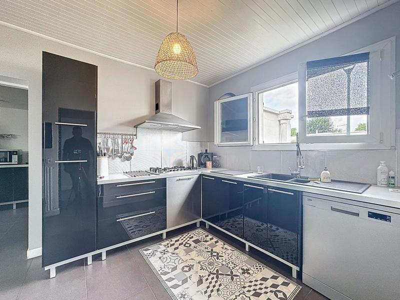 Maison - 134 m² - 5 pièces