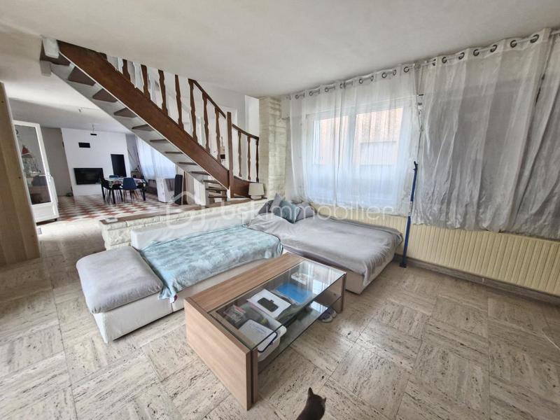 Maison de ville - 190 m² - 6 pièces