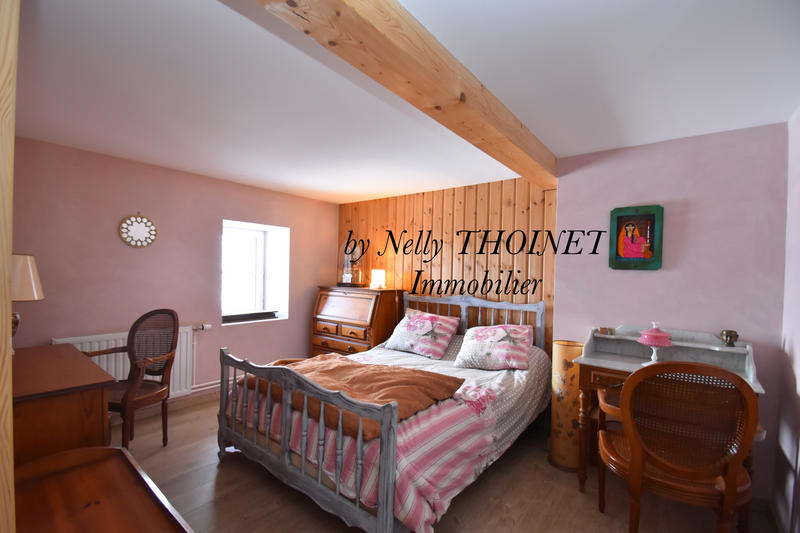 Maison - 257 m² - 11 pièces