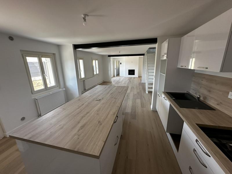 Maison - 138 m² - 5 pièces