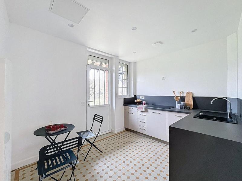 Maison - 144 m² - 6 pièces