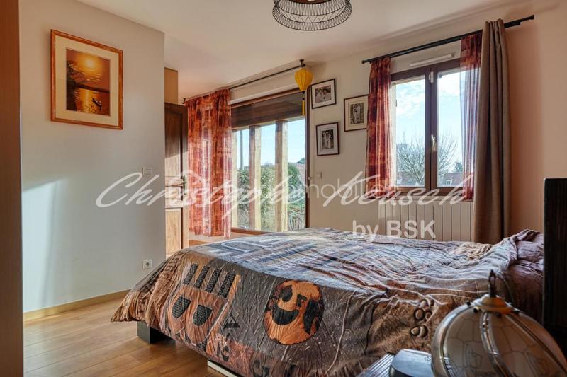 Maison - 180 m² - 7 pièces