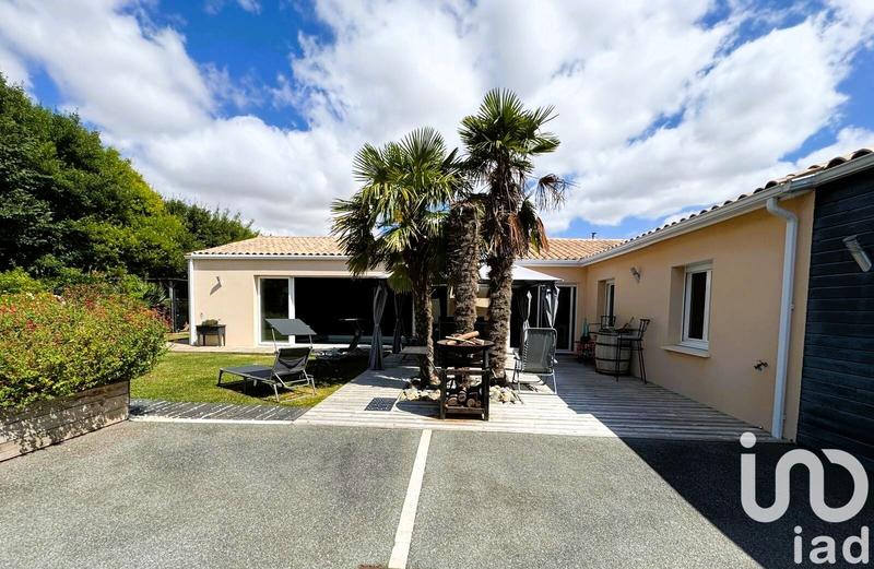 Maison - 177 m² - 6 pièces