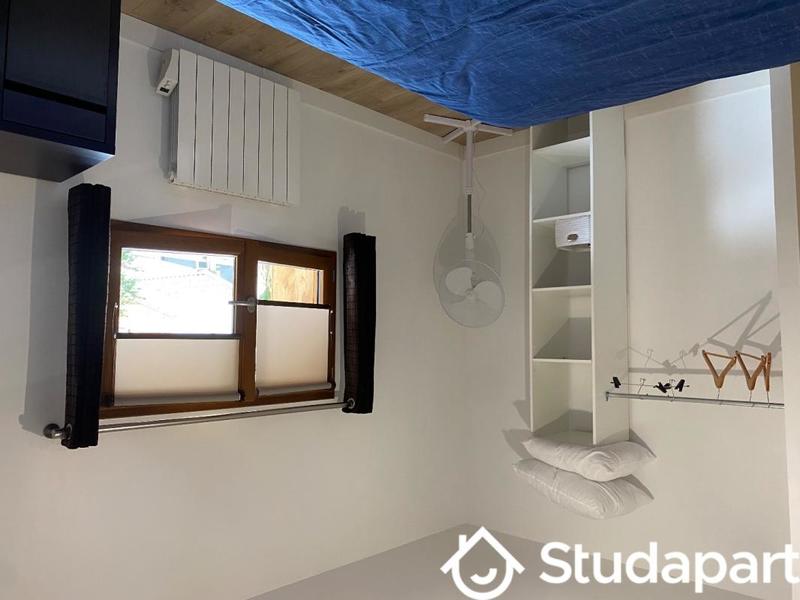 Chambre - 12 m² - 1 pièce