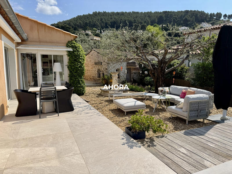 Maison - 165 m² - 6 pièces