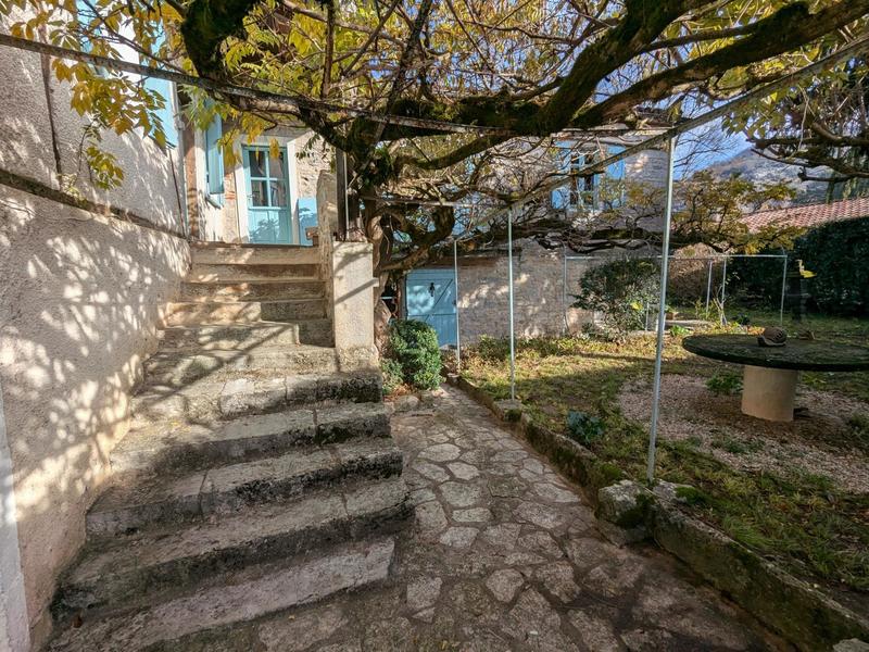 Maison - 152 m² - 5 pièces