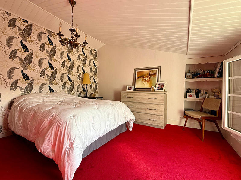 Maison - 197 m² - 7 pièces