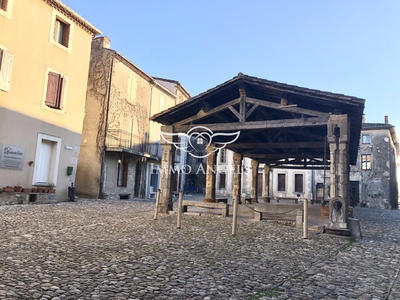 Maison ancienne - 136 m² - 4 pièces