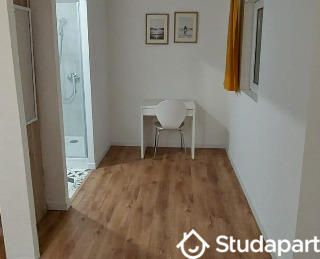 Chambre - 18 m² - 1 pièce