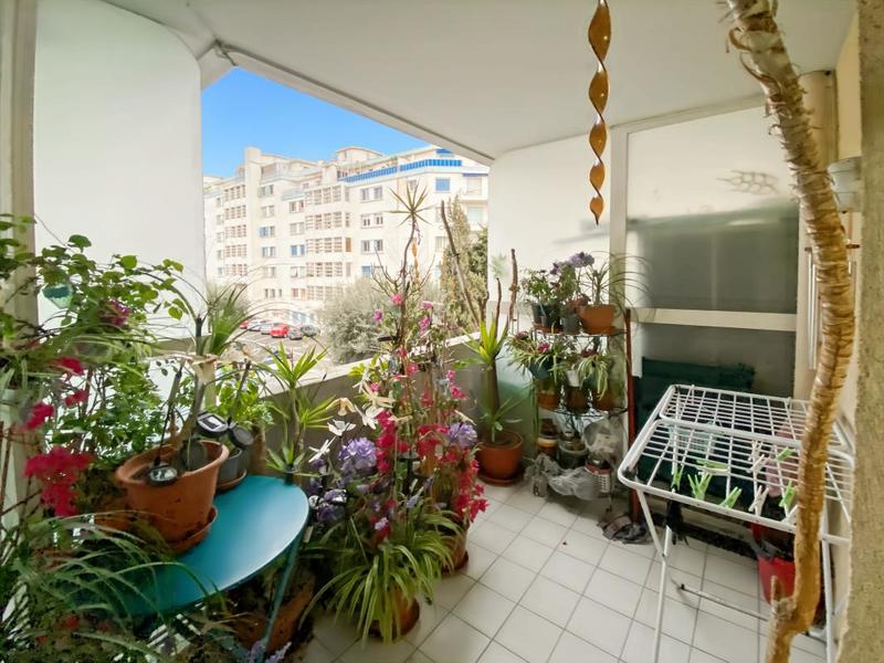 Studio - 33 m² - 2 pièces