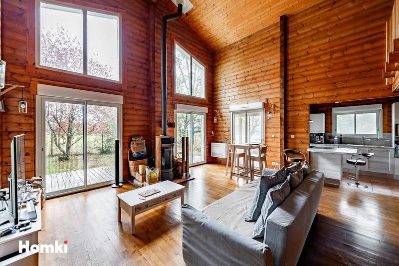 Maison - 130 m² - 4 pièces