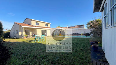 Maison - 132 m² - 6 pièces