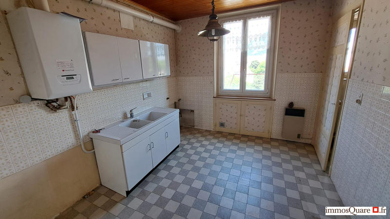 Appartement - 98 m² - 4 pièces