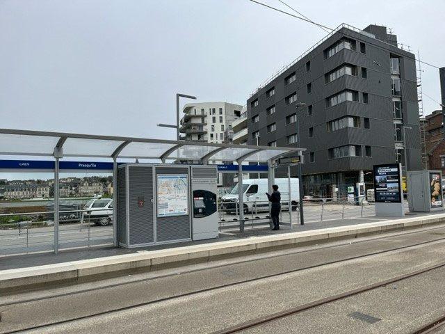 Local commercial - 164 m²