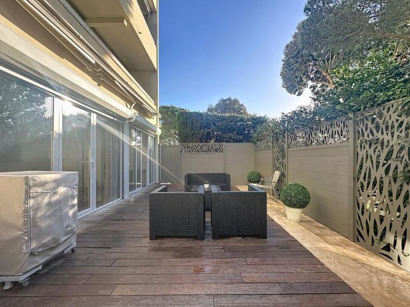 Appartement - 97 m² - 4 pièces